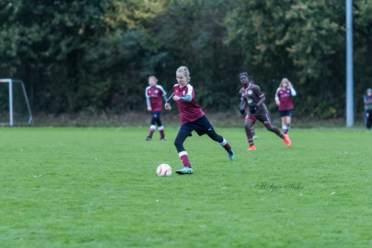 Bild 231 - C-Juniorinnen Halstenbek-Rellingen - St.Pauli : Ergebnis: 0:5